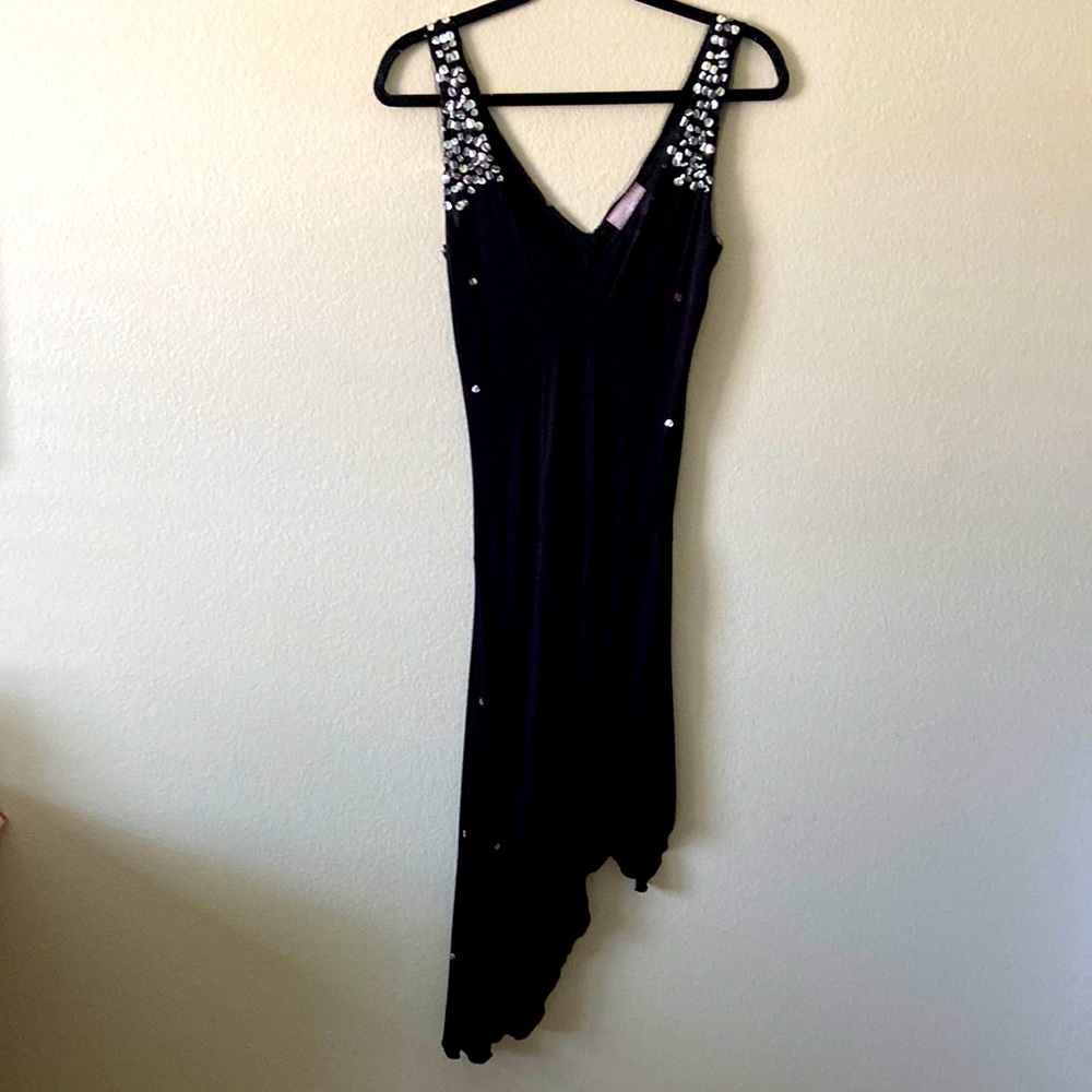 5/$10❤️❤️❤️Romeo & Juliet Couture Sequened Shoulder’s Semi Sheer Sexy Dress
